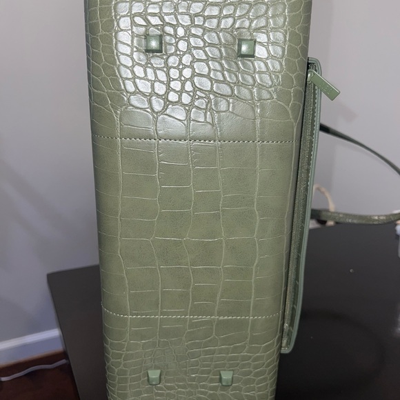 Beis work tote in olive croc - Picture 8 of 10